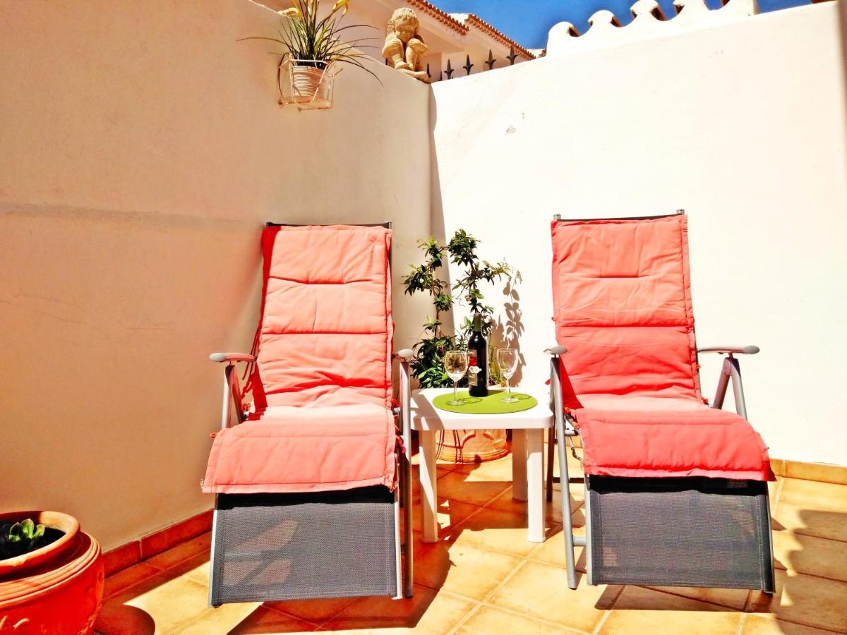 Remarkable 2-Bed House In Chayofa With Pool Exterior foto